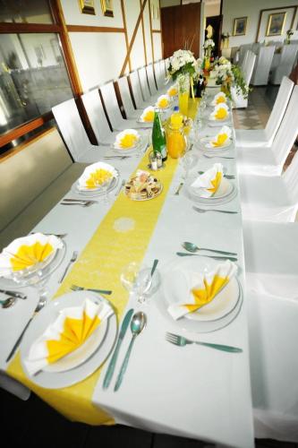 Gallery image of Hotel Golf in Donji Vidovec