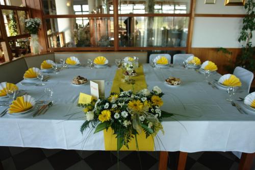Gallery image of Hotel Golf in Donji Vidovec