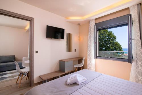 Gallery image of Semiramis Luxury Suites in Chrysi Ammoudia