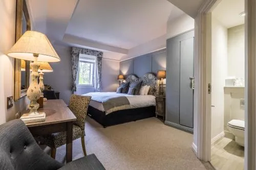 Coach & Horses Hotel photo 8