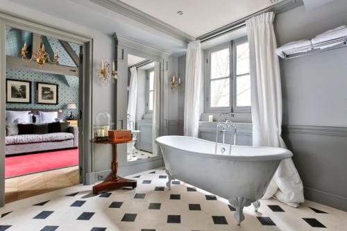 Gallery image of Parc Royal Appartements in Paris