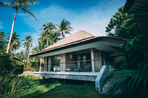 Taman di luar Le Motu