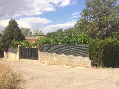 Chalet Puerta Castralvo, Teruel, Spain - Booking.com