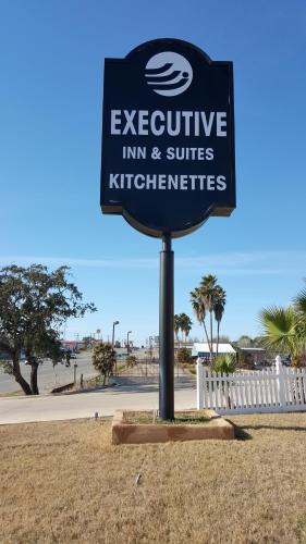 Executive Inn & Suites – Photos 2