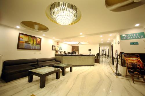 The lobby or reception area at Hotel Aero Star Near Delhi Airport