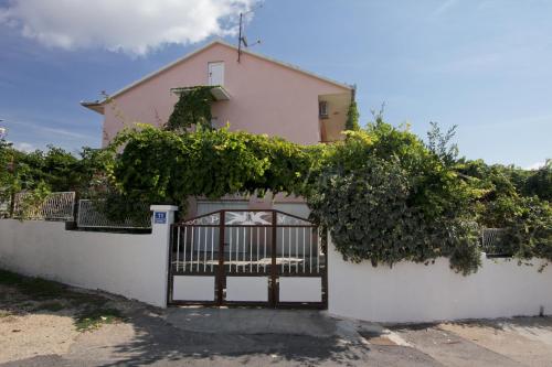 Apartment Jure – Photos 3