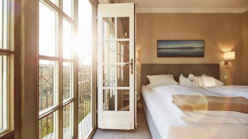 Hotel Gutsgasthof Stangl builder 1