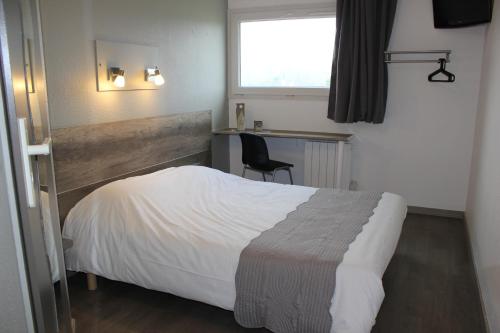 Postel nebo postele na pokoji v ubytování B&B HOTEL Berck-sur-Mer Rang-du-Fliers