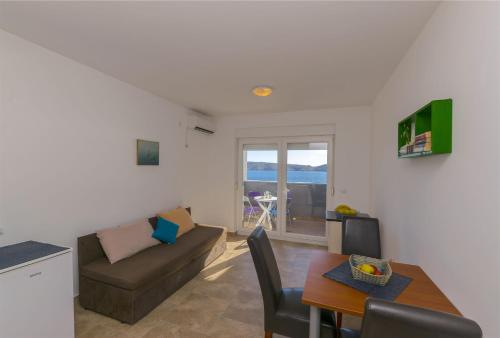 Apartments Beachfront Ante – Photos 2