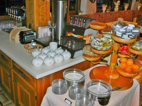 Jídlo v hotelu nebo okolí