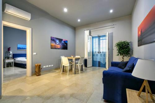 Gallery image of ZIBIBBO SUITES & ROOMS - Aparthotel in Centro Storico a Trapani in Trapani
