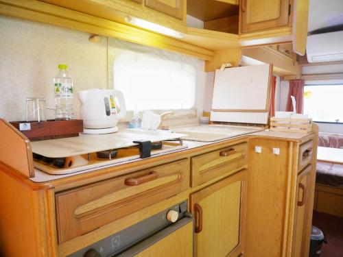 Cuina o zona de cuina de Samui Caravans