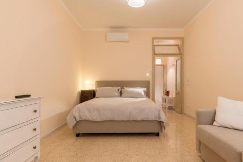GuestHost - Campo De' Fiori Central Flat
