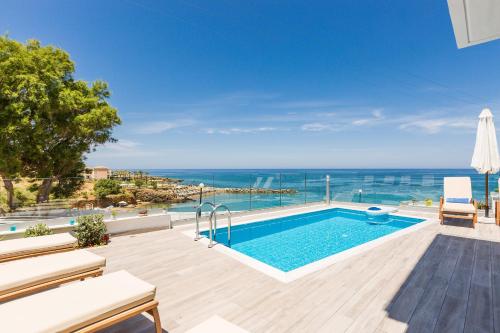 Contessa Del Mare - Premium Beachfront Villa by etouri