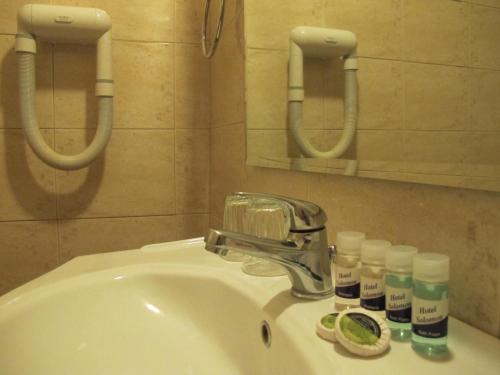 Ένα μπάνιο στο Hotel Solomou Athens