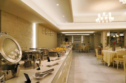 Afbeelding uit fotogalerij van Hotel Village Scoglio Della Galea in Capo Vaticano