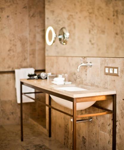 CORTIINA Hotel Image