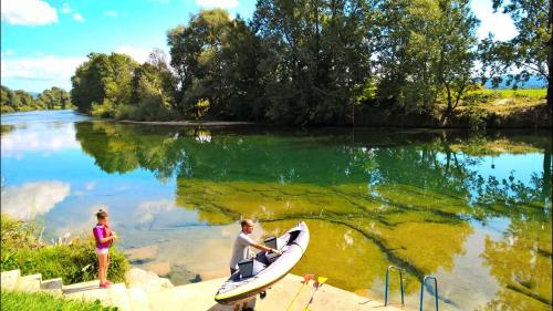 Φωτογραφία από το άλμπουμ του Holiday resort Bela krajina - Glamping and Mobile Homes σε Metlika