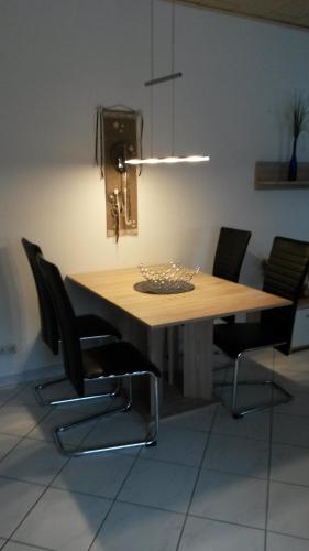 Fotografie z fotogalerie ubytování Ferienwohnung Botschafter v destinaci Wendelstein