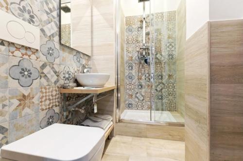 Vannituba majutusasutuses Vatican QG Rooms