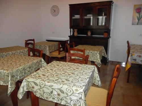 Зона вітальні в Affittacamere Room and Breakfast Antonuccio