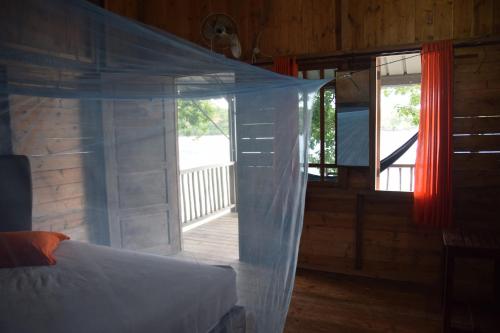 Gallery image of Olala Café & Bungalows in Sabong