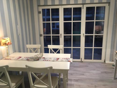 Φωτογραφία από το άλμπουμ του Ferienhaus Witte Huuske στο Έμντεν
