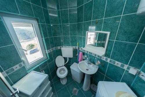Koupelna v ubytování Apartmani Jazz Aleksandra