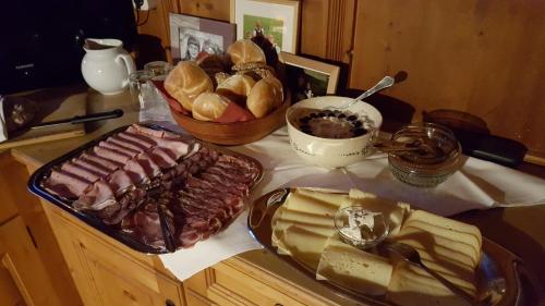 Možnosti raňajok pre hostí v ubytovaní Bauernhof Untergrafer