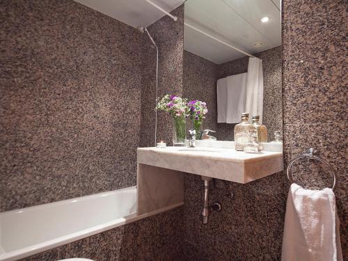 Apartment Barcelona Rentals - Penthouse with Terrace