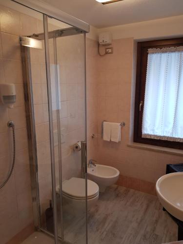 Ένα μπάνιο στο Hotel Edelweiss