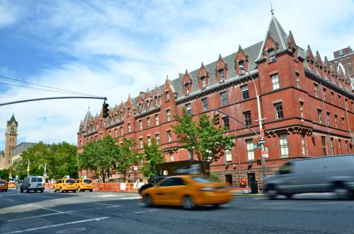 HI New York City Hostel Image