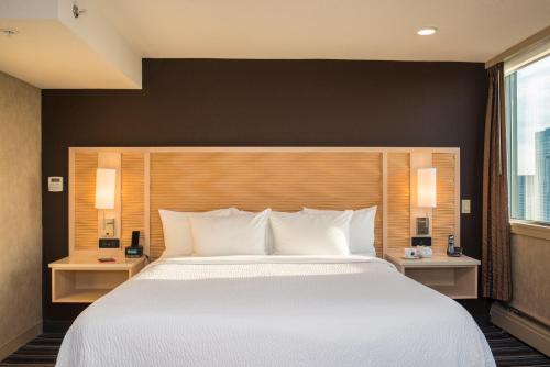 Blue Horizon Hotel Image