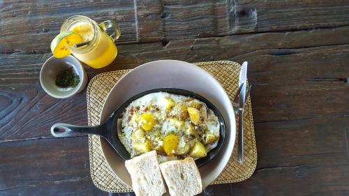 Mad på resortet eller i nærheden