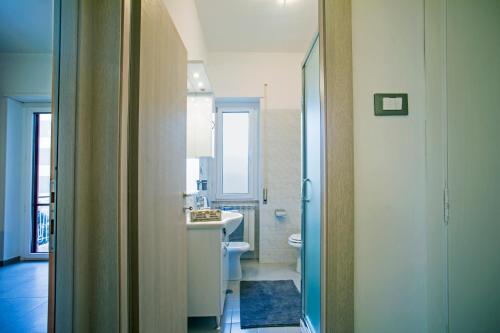 Koupelna v ubytování Gaeta apartament