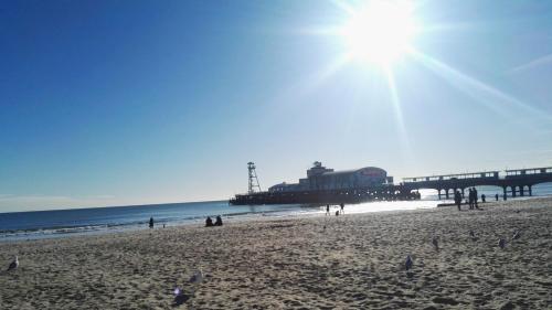 A beach at or near the guesthouse 