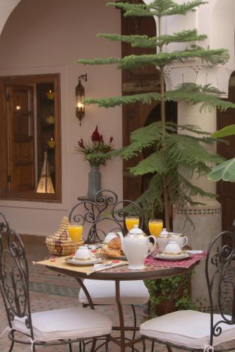 Φαγητό σε αυτή η μαροκινή κατοικία ή κάπου εκεί κοντά