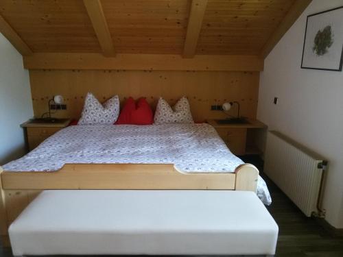 Llit o llits en una habitació de Chalet Rustikal