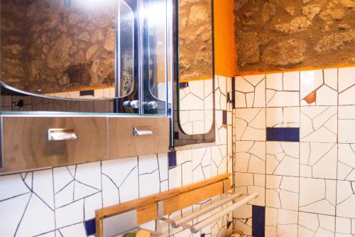 A bathroom at Casa do Coentral a sua casa Rustica