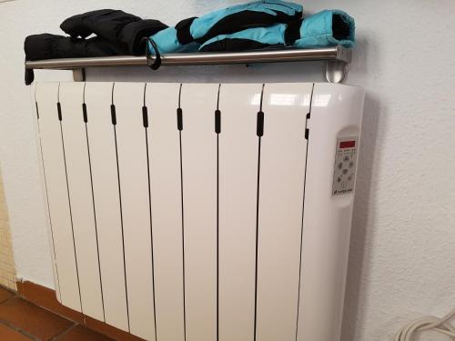 Φωτογραφία από το άλμπουμ του FEELING SIERRA NEVADA garaje incluido στη Σιέρρα Νεβάδα