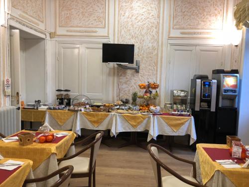 Restoran atau tempat makan lain di Hotel Milano