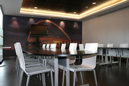 Χώρος καθιστικού στο TaCH Madrid Airport