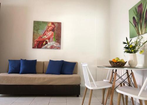 Gallery image of Oleander in Platanes