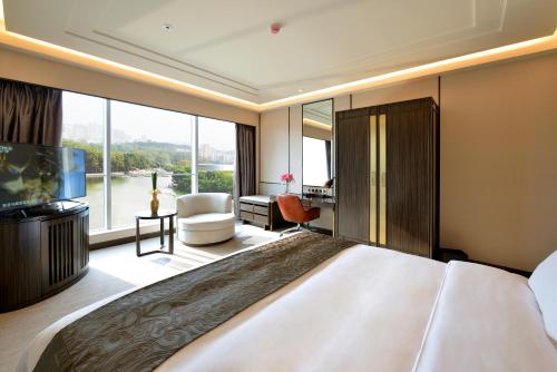 Gallery image of Fuzhou Lakeside Hotel in Fuzhou