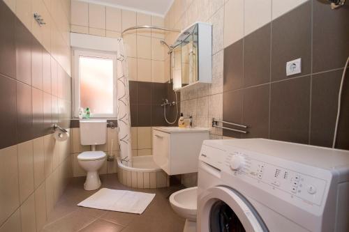 Koupelna v ubytování Apartments Villa Dorida