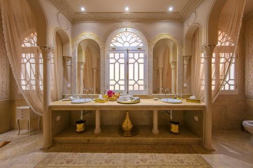Un baño de Riad Dar El Malaika