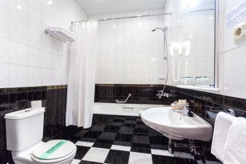 Bilik mandi di Art - Mokhovaya