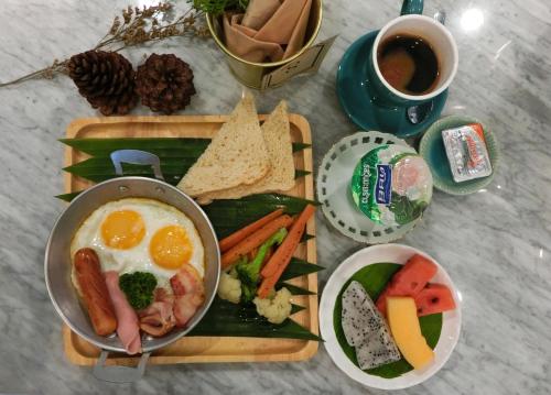 Jídlo v hotelu nebo okolí