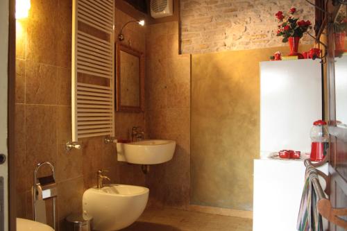 Un baño de Casaforte Alba In Langa