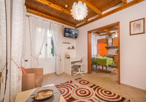 Venetian Suites 27